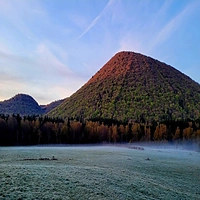 Montgolfiere Volcans Montgolfiere A Puy De Dome Puy Brume