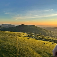Montgolfiere Volcans Montgolfiere A Puy De Dome Puys Coucher Soleil