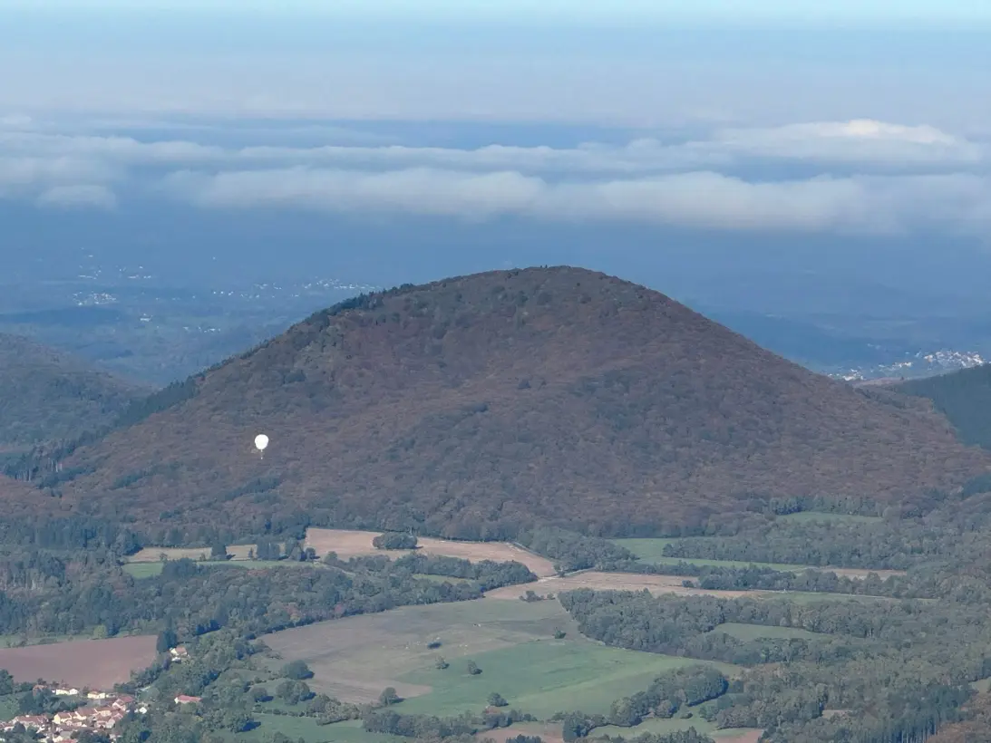 Montgolfiere Volcans Montgolfiere A Puy De Dome Vol Montgolfiere Souvenir112