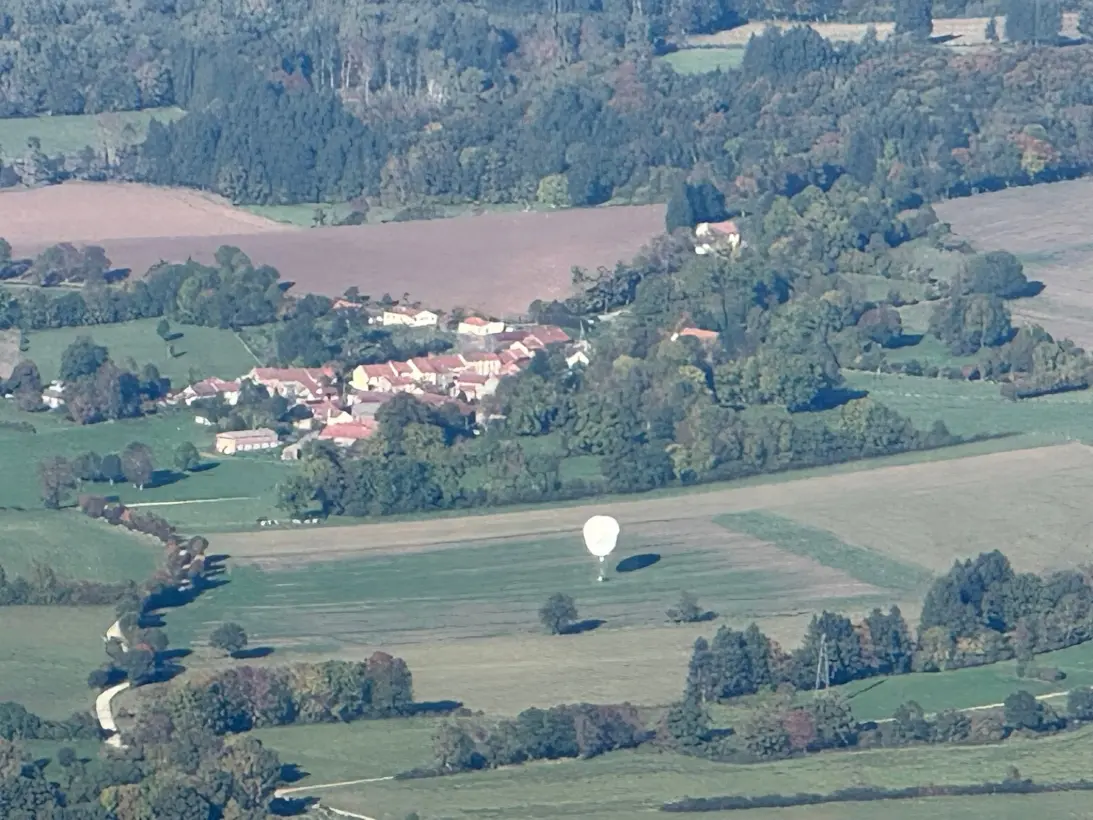 Montgolfiere Volcans Montgolfiere A Puy De Dome Vol Montgolfiere Souvenir119