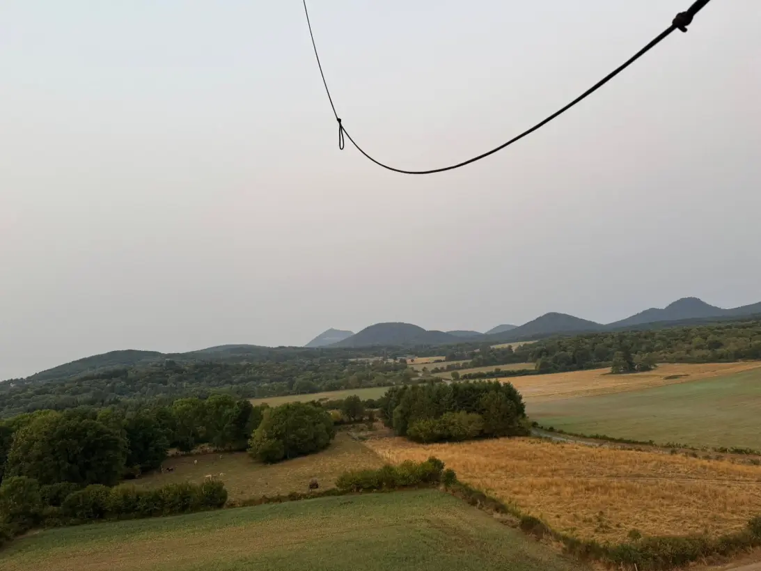 Montgolfiere Volcans Montgolfiere A Puy De Dome Vol Montgolfiere Souvenir142