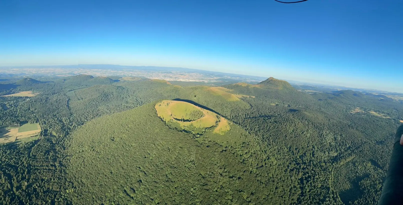 Montgolfiere Volcans Montgolfiere A Puy De Dome Vol Montgolfiere Souvenir166
