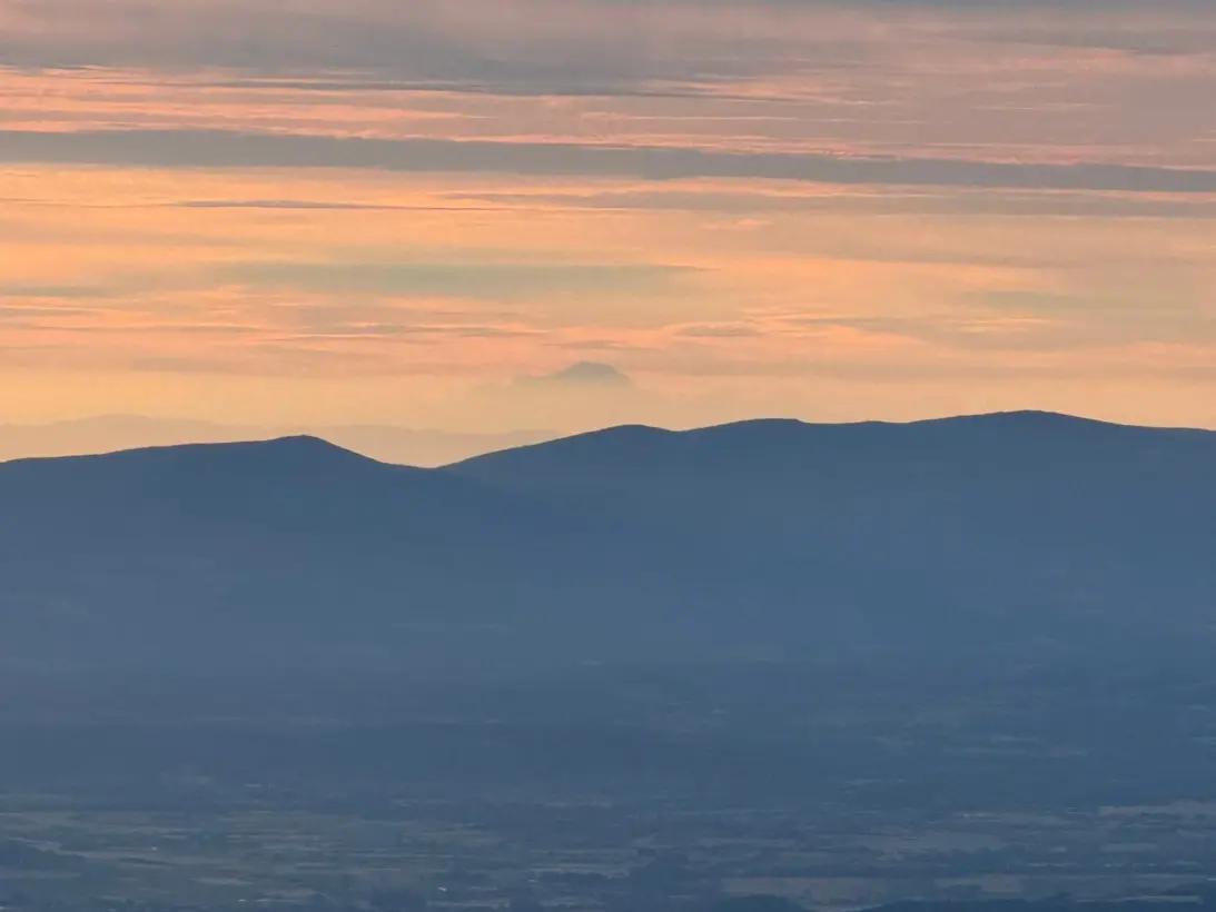 Montgolfiere Volcans Montgolfiere A Puy De Dome Vol Montgolfiere Souvenir171