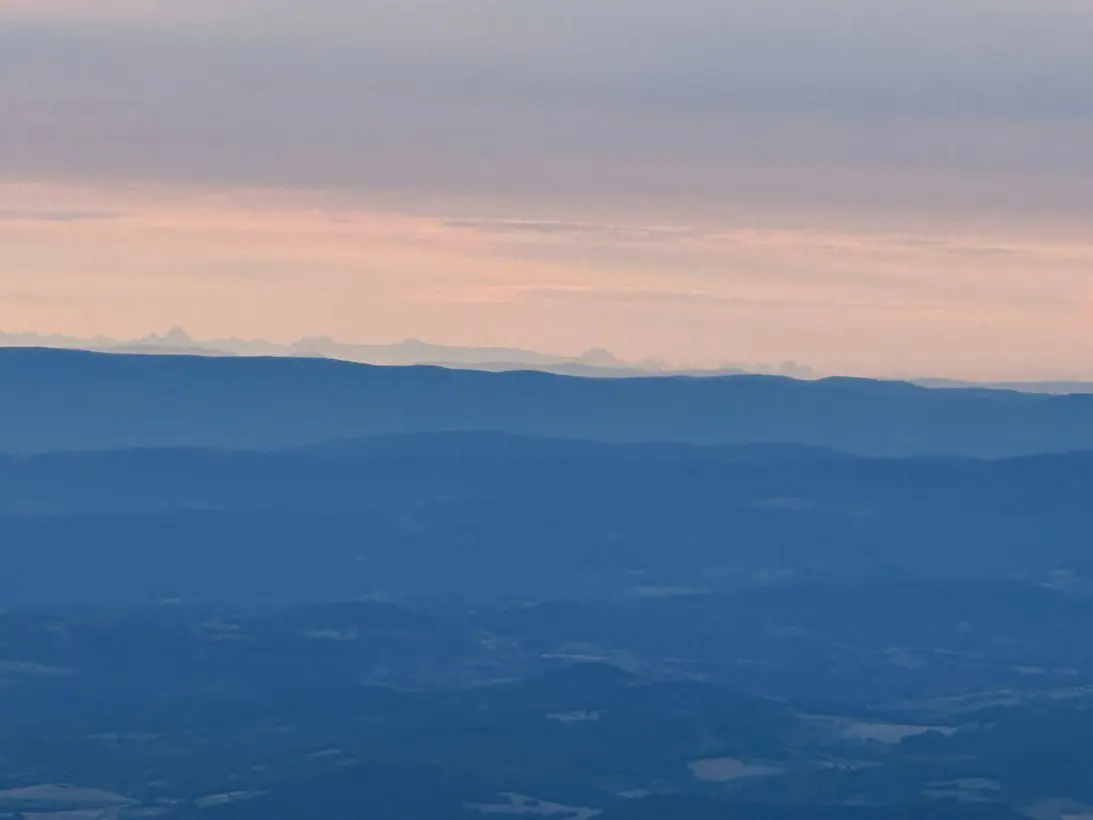 Montgolfiere Volcans Montgolfiere A Puy De Dome Vol Montgolfiere Souvenir172