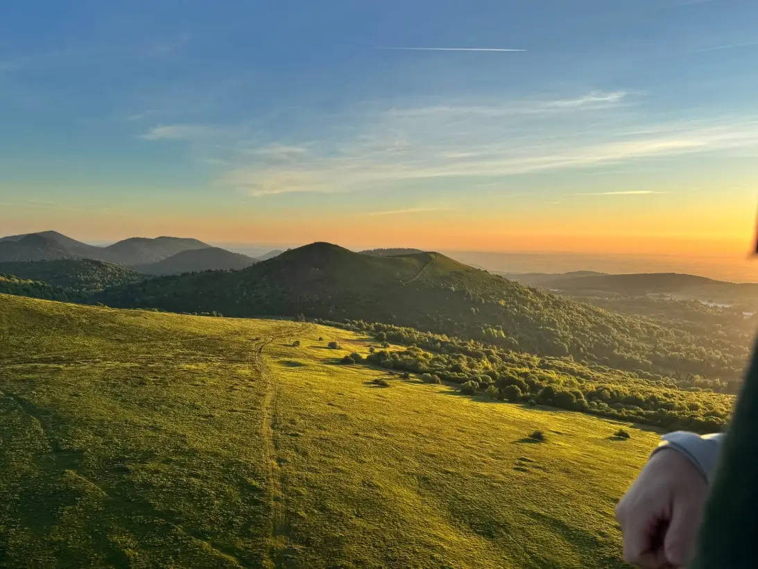 Montgolfiere Volcans Montgolfiere A Puy De Dome Vol Montgolfiere Souvenir44