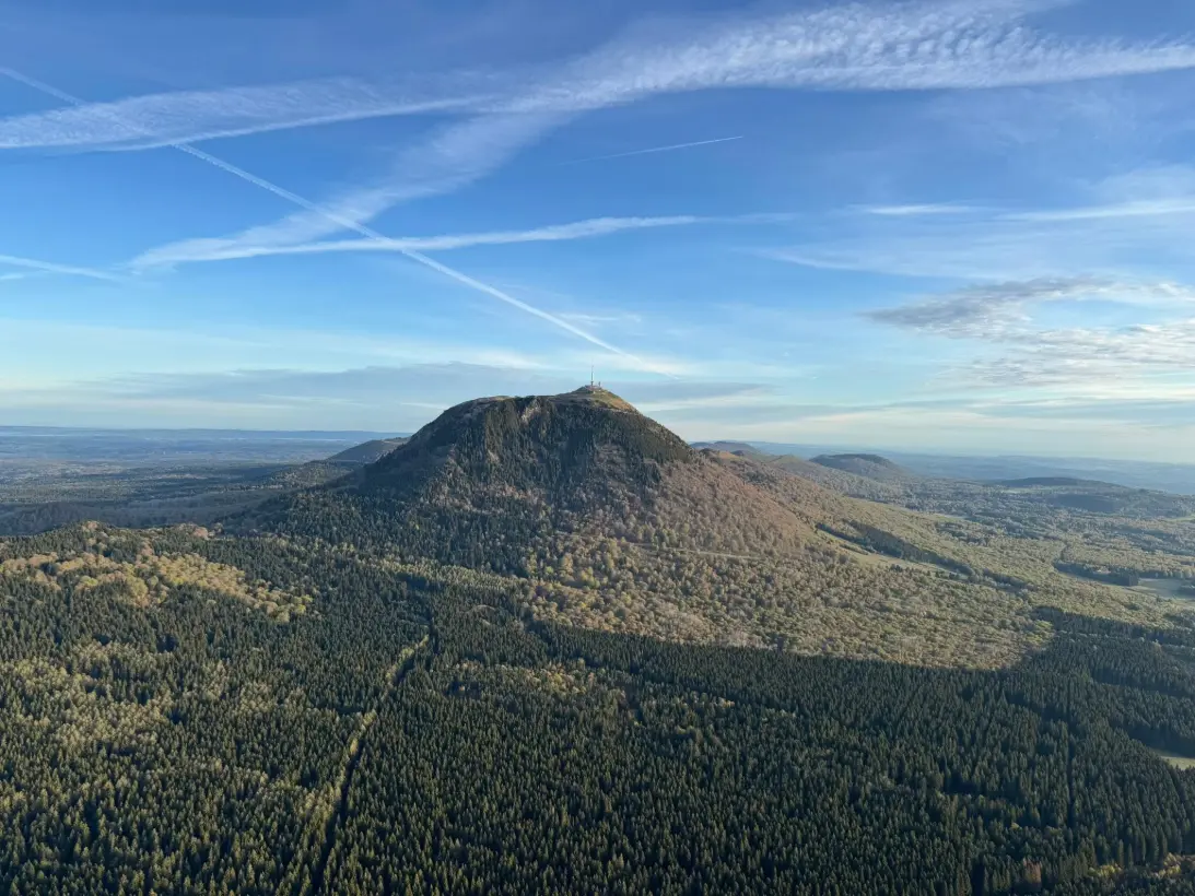 Montgolfiere Volcans Montgolfiere A Puy De Dome Vol Montgolfiere Souvenir50